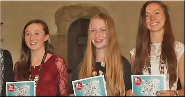 Irish girls win top Science Award in California