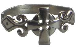 Celtic cross claddagh ring copyright thecaladdagh-ring.com