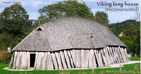 1_Reconstructed-Viking-long-house_photo Malene_CC3