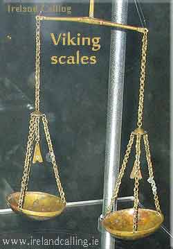 Viking-scales_photo Berig_CC3