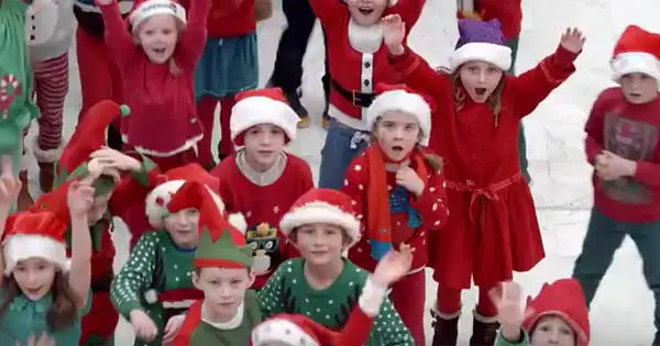 Medley of classic Christmas songs – sung in Irish