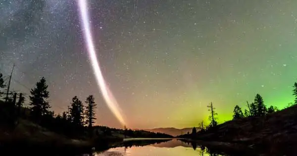 A spectacular purple streak of light has been spotted by a group of aurora chasers - who have called it Steve