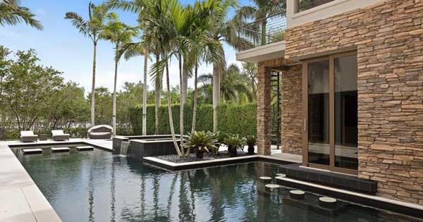 Rory McIlroy mansion water pool