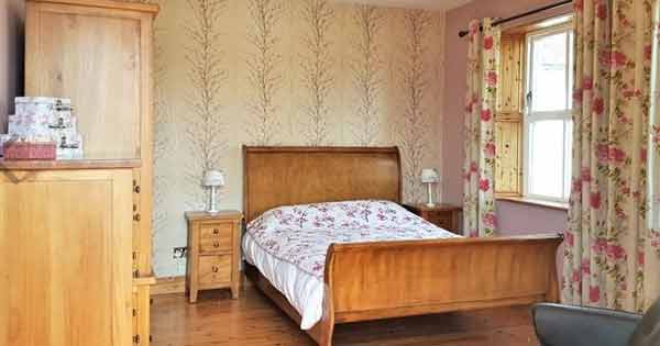 Ballynafern Road bedroom