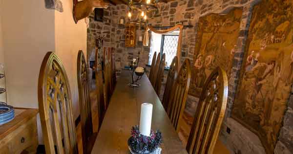 Idle Corner dining room
