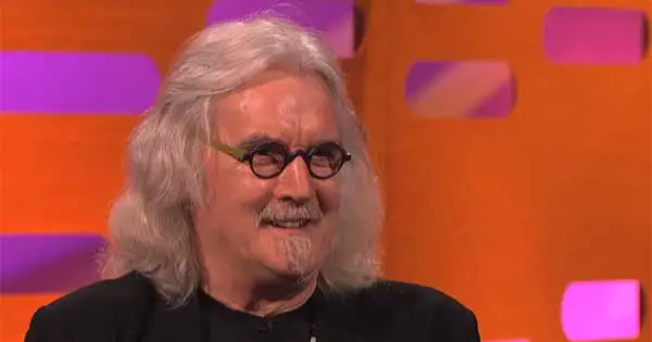 Billy Connolly hits back at claims he can no longer recognise his friends