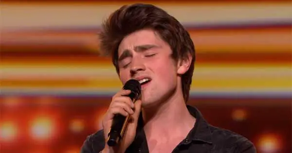 Galway singer overcomes nerves to impress Simon Cowell