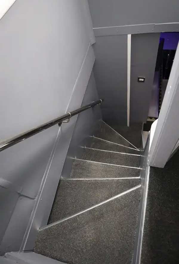 Lux Bus stairs