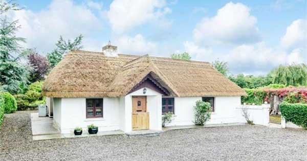 Delightful thatched cottage has all the charm of Ireland