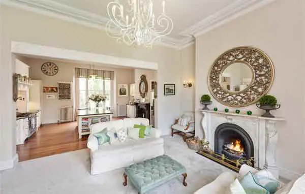 Lorraine Keane House living room