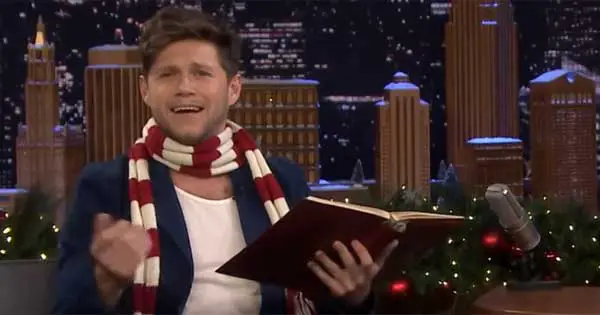 Niall Horan reads out ‘Twas the Night Before Christmas in several different accents