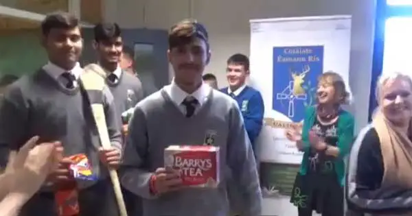 Emotional video sees schoolmates welcome Cork lads after they’re allowed to stay in Ireland