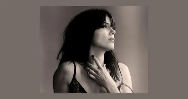 Singer Imelda May recites poem You Don’t Get to be Irish and Racist