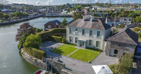 Beautiful Cork seaside home comes with its own boathouse and jetty