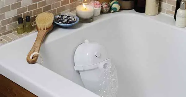 Bubble bath machine